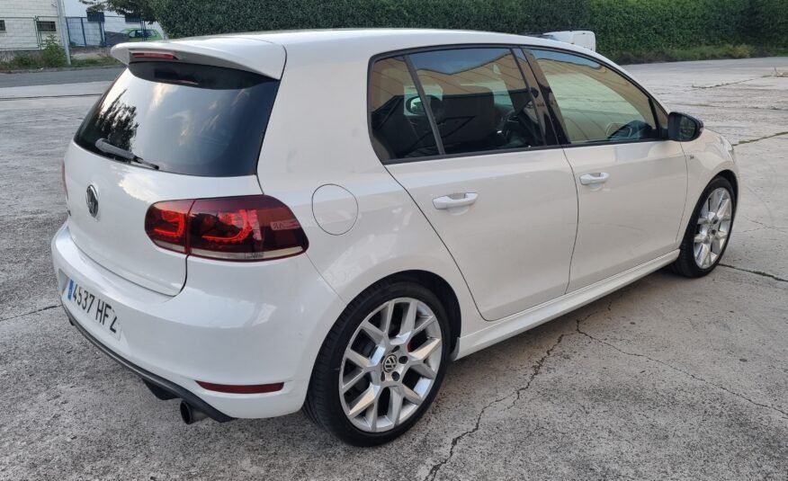 VOLKSWAGEN Golf 2.0 TSI GTI Edicion 35