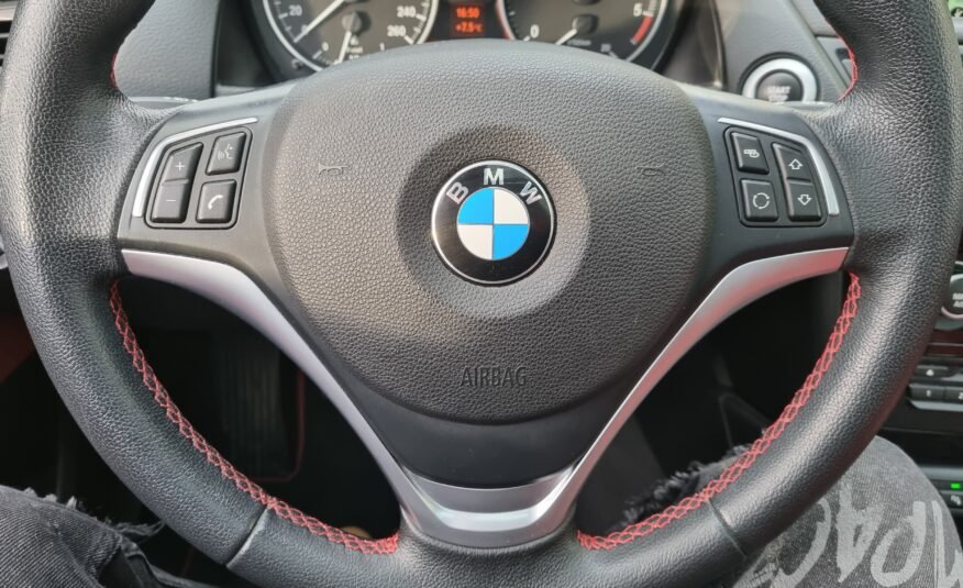 BMW X1 sDrive18d 5p