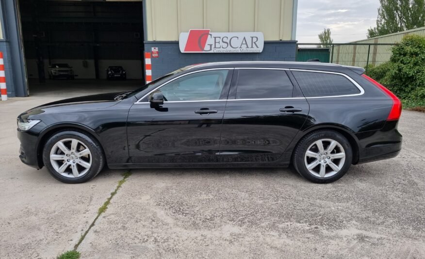 VOLVO V90 2.0 D3 Momentum 5p.