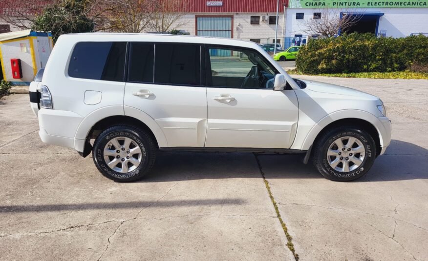 MITSUBISHI Montero 3.2 DID Spirit Auto