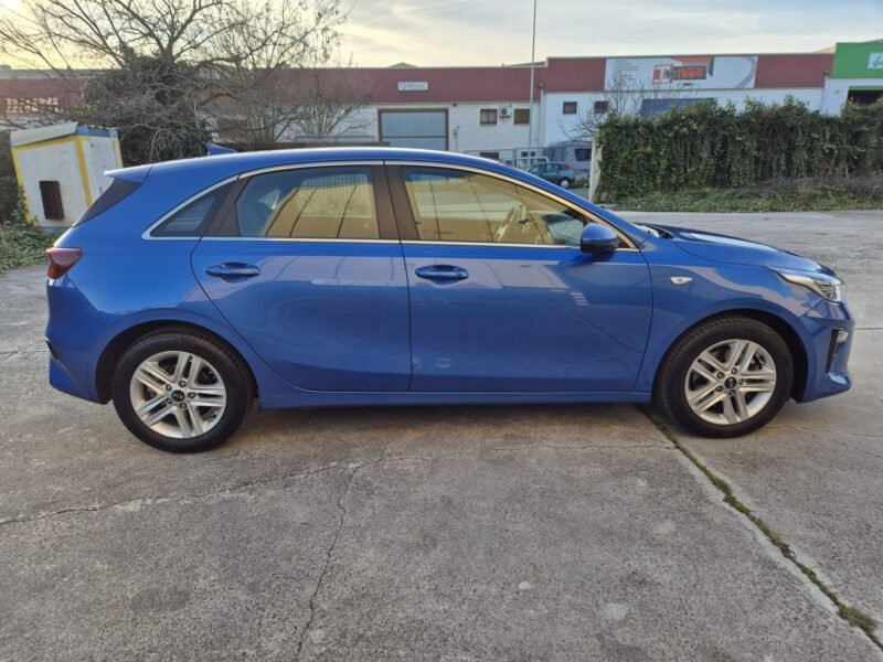 KIA CEED 1.0 TGDI DRIVE