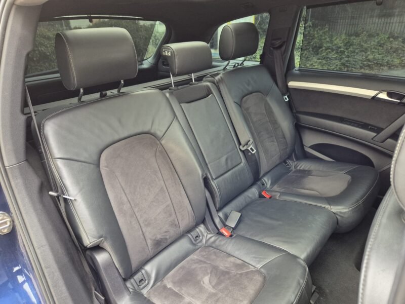 AUDI Q7 3.0TDI 240CV S LINE