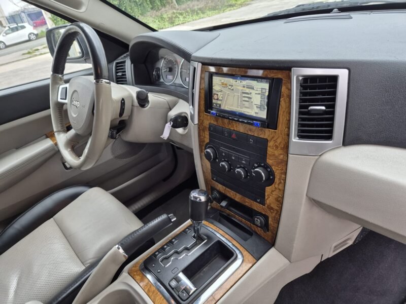 JEEP GRAND CHEROKEE 3.0 V6 CRD 218CV LIMITED