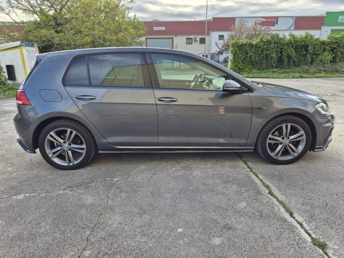 VOLKSWAGEN GOLF 1.5tsi 150cv R LINE
