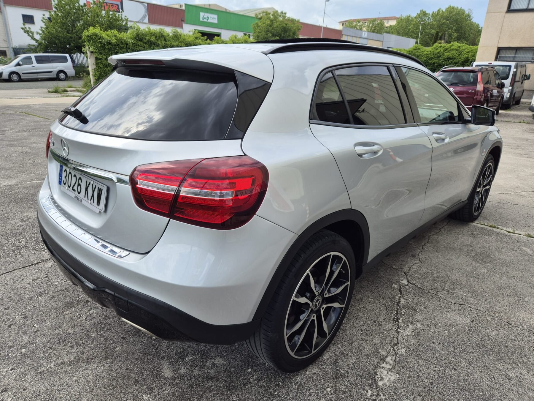 MERCEDES-BENZ GLA GLA 180 SPORT 