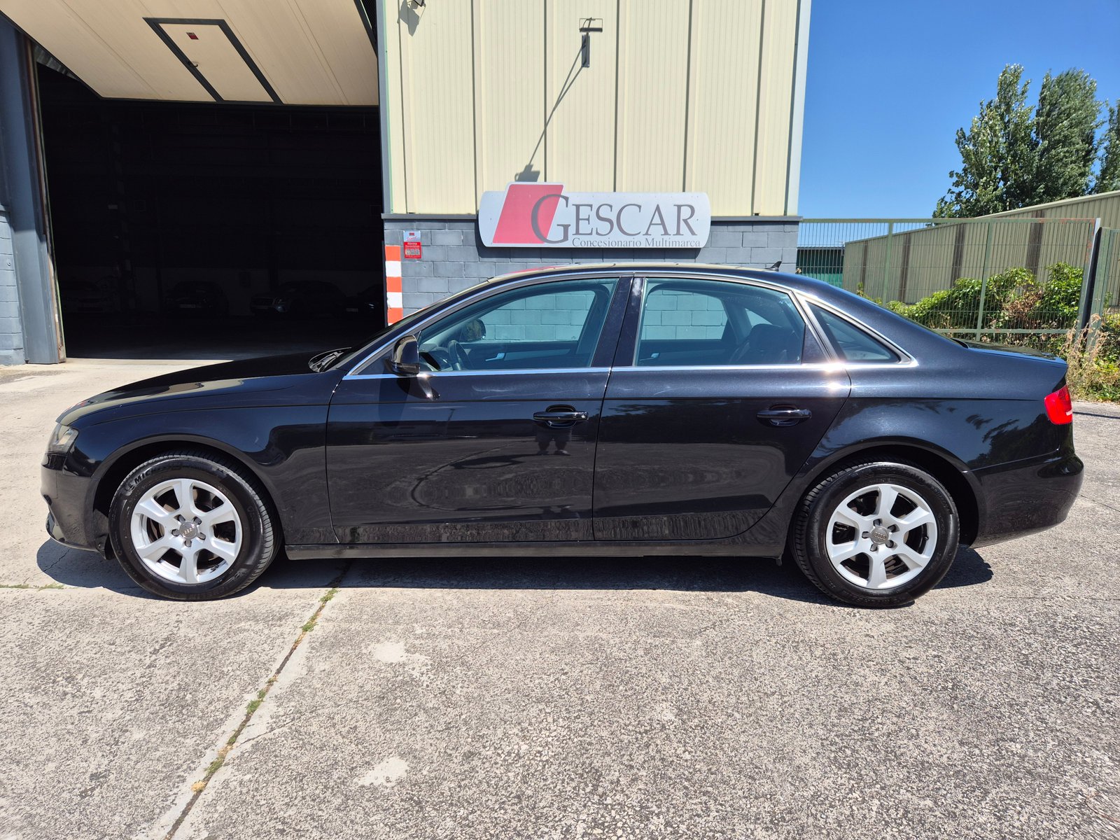 AUDI A4 2.0tdi 143cv 
