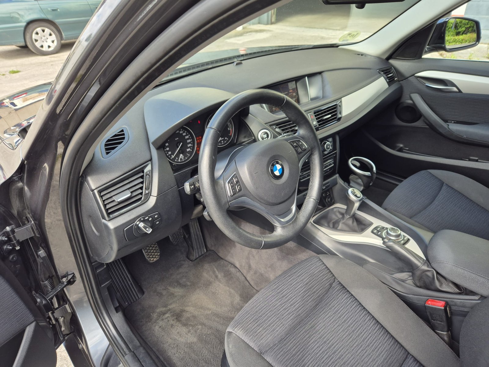 BMW X1 X1 18d X DRIVE 143cv 