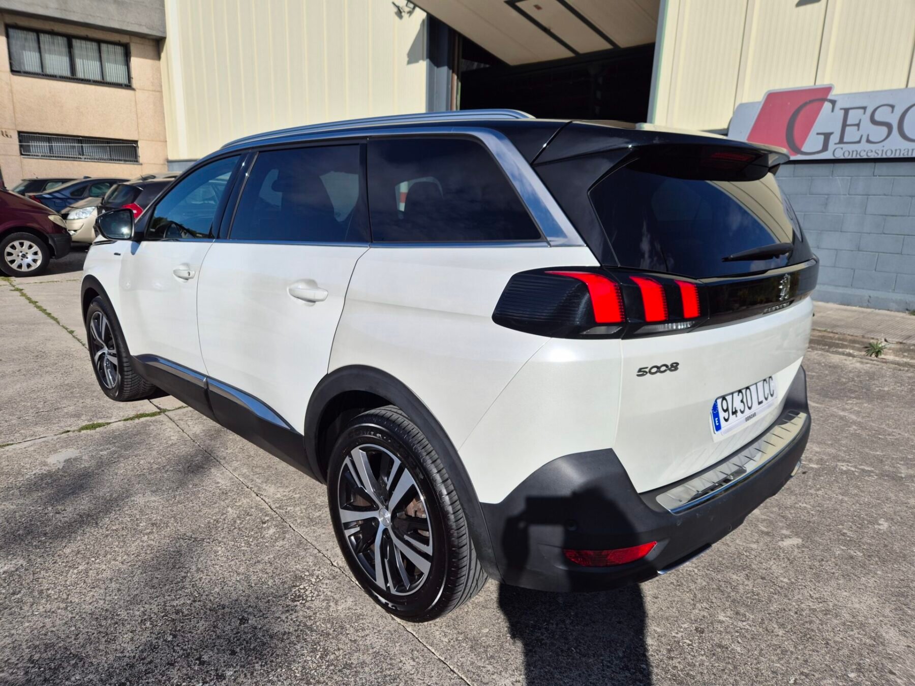 PEUGEOT 5008 GT LINE 7 PLAZAS 1.5HDI 130CV