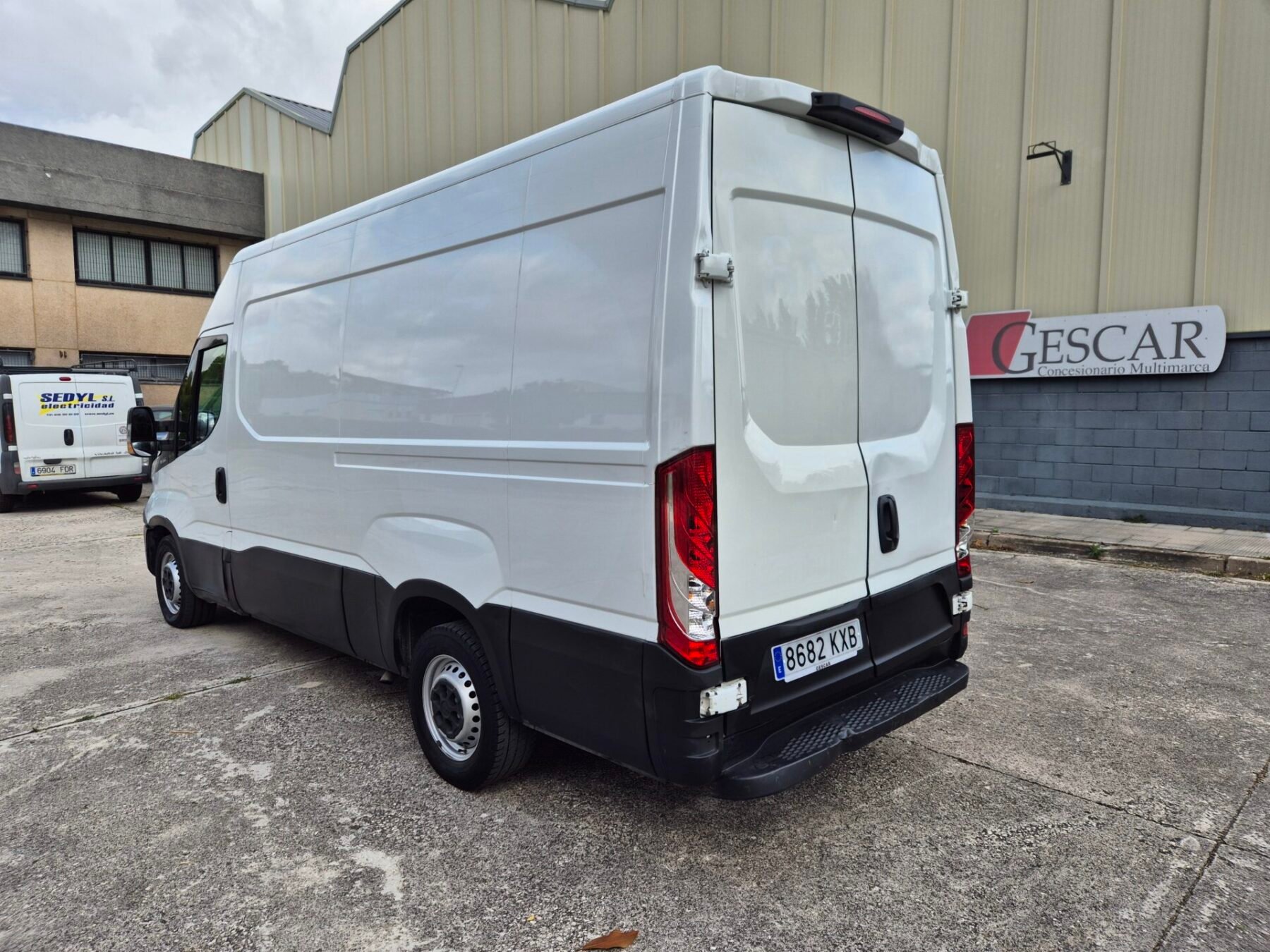 IVECO DAILY DAILY 2.3TD 156CV L2 H2 MANUAL