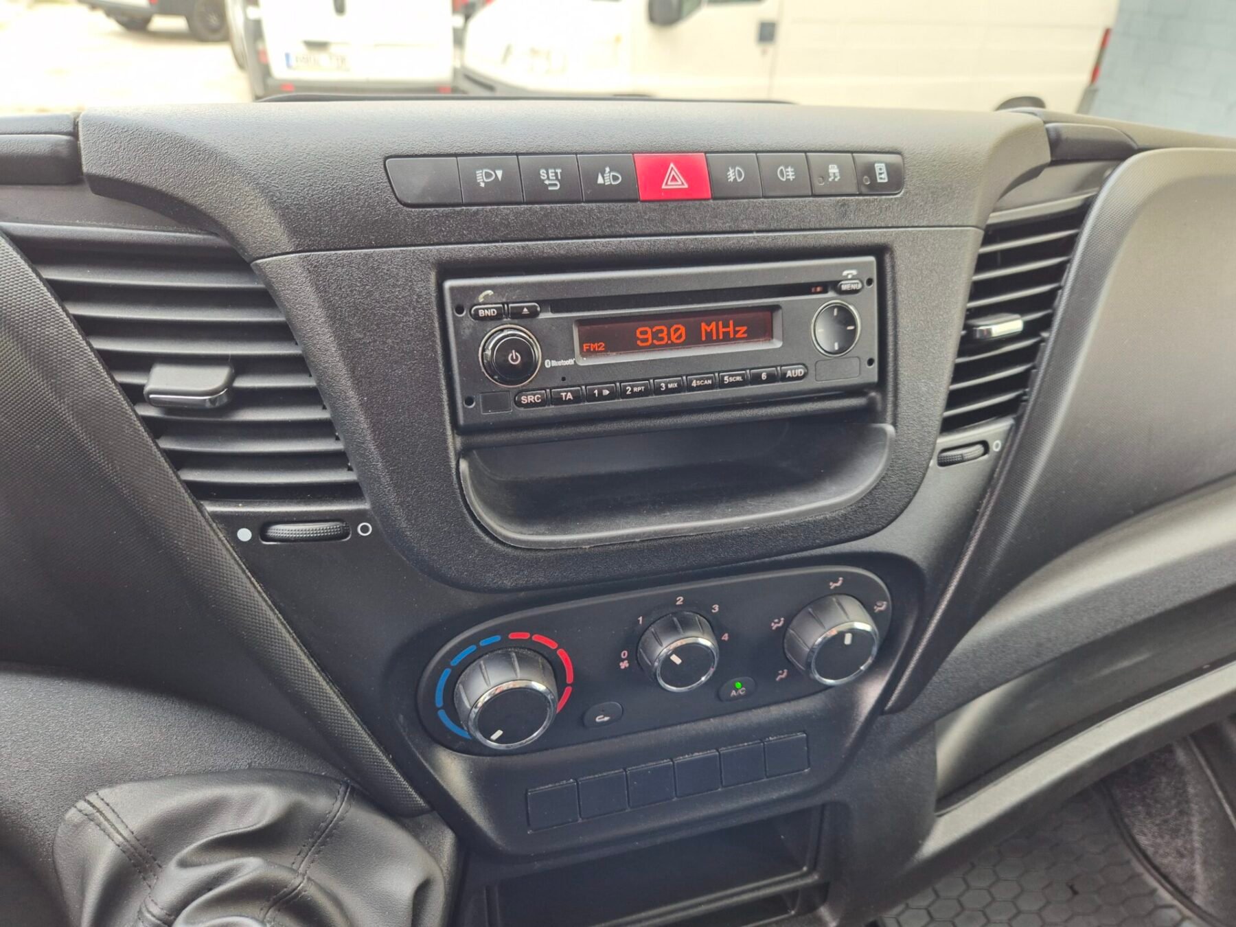 IVECO DAILY DAILY 2.3TD 156CV L2 H2 MANUAL