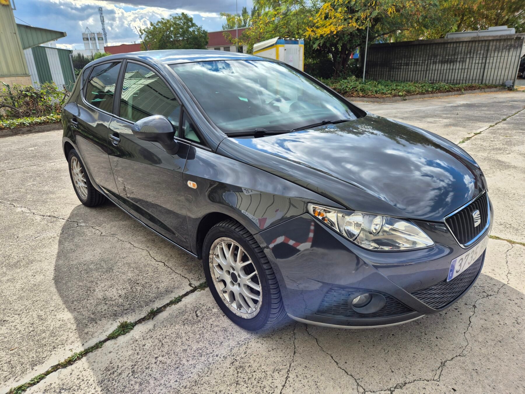 SEAT IBIZA 1.6tdi 90cv 5 puertas