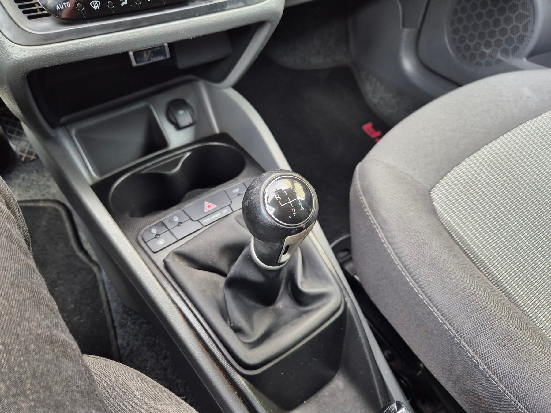 SEAT IBIZA 1.6tdi 90cv 5 puertas