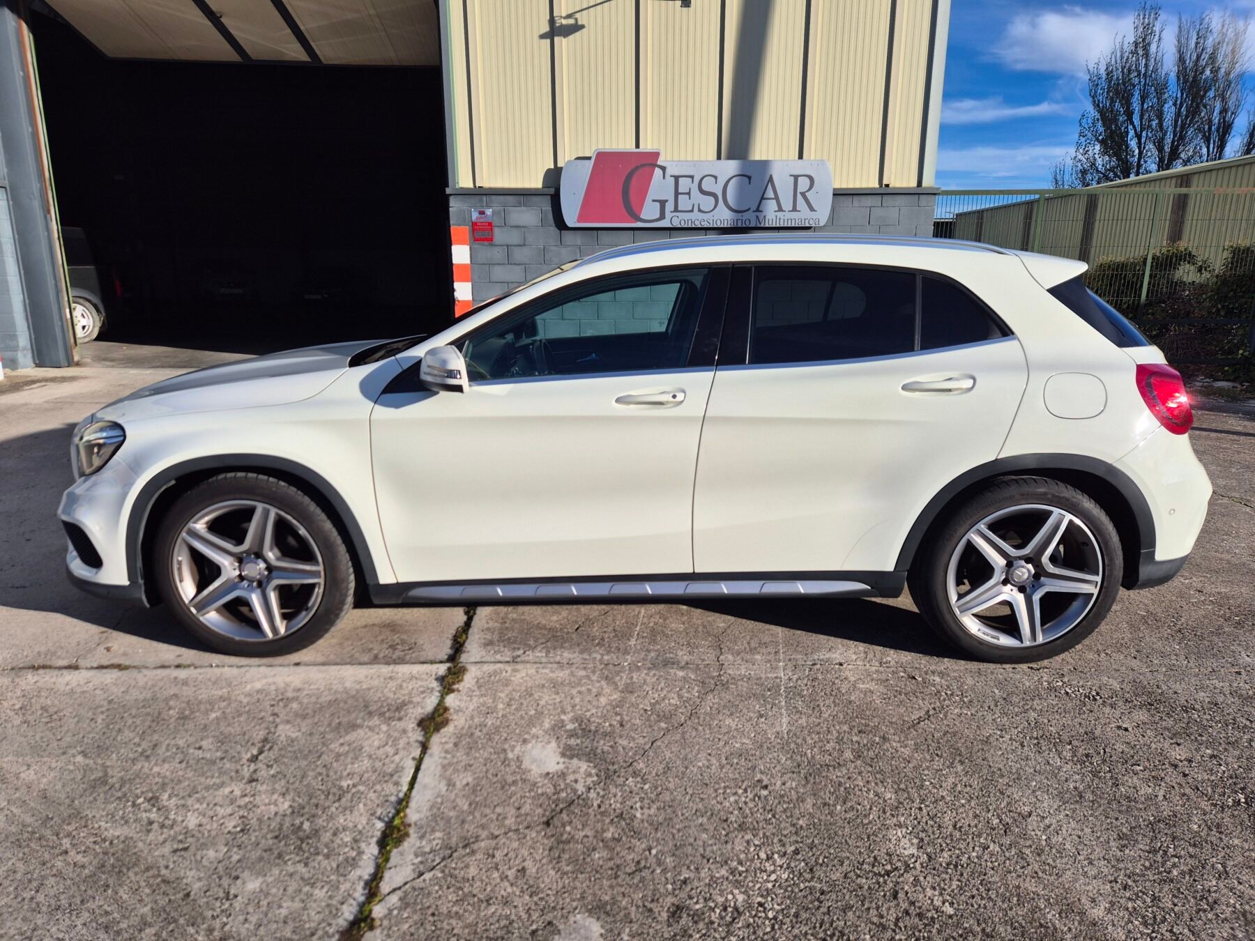 MERCEDES-BENZ GLA GLA 220D AMG 177cv 