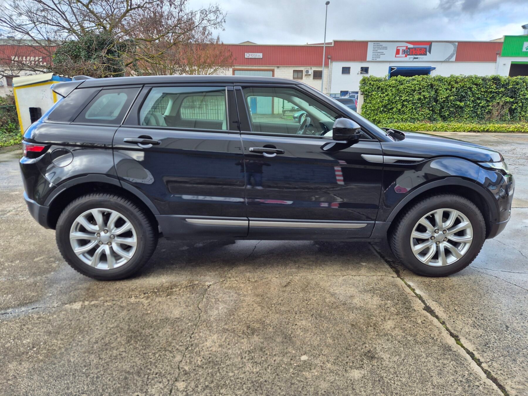 LAND-ROVER RANGE ROVER EVOQUE RANGE ROVER EVOQUE 2.0 150cv 