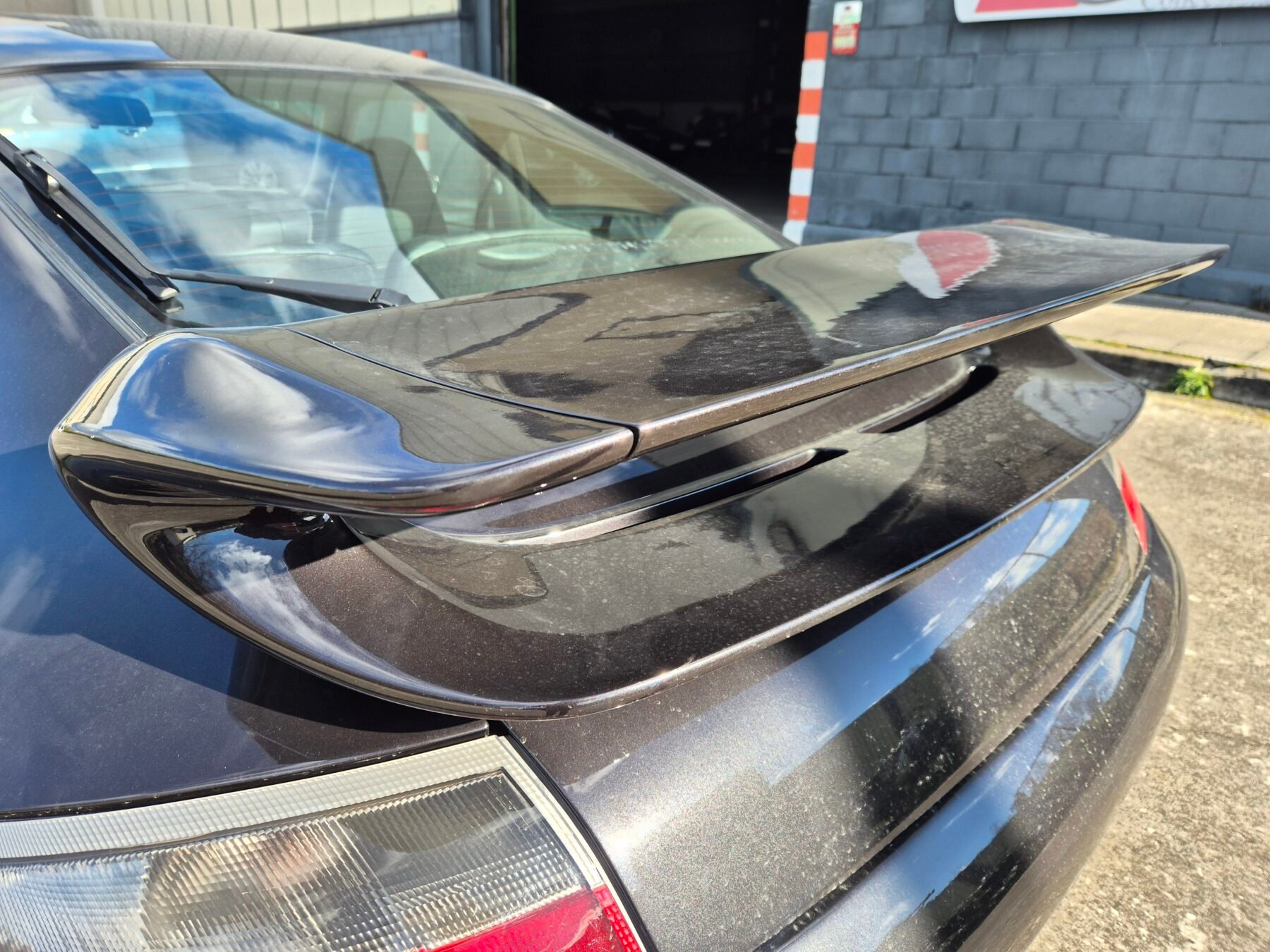 PORSCHE 911 911 CARRERA COUPE