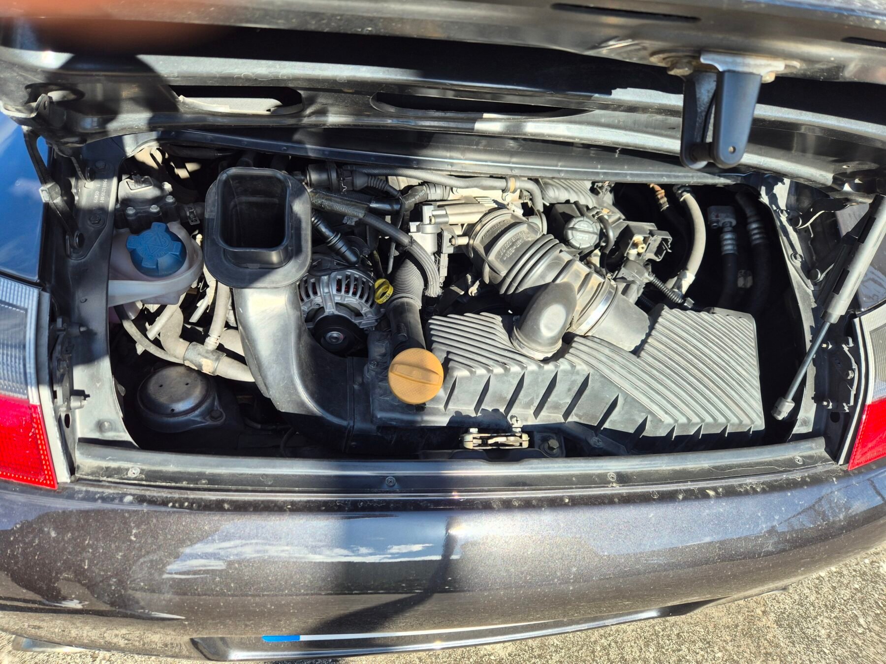 PORSCHE 911 911 CARRERA COUPE