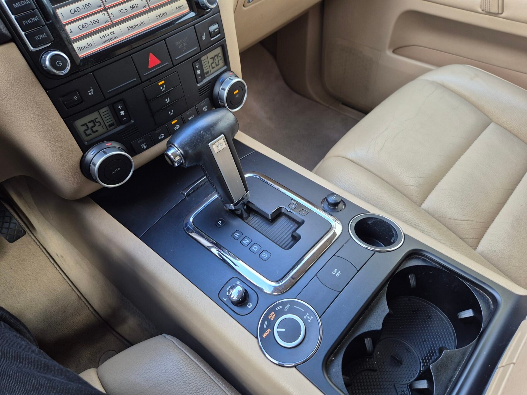 VOLKSWAGEN TOUAREG 3.0tdi 225cv