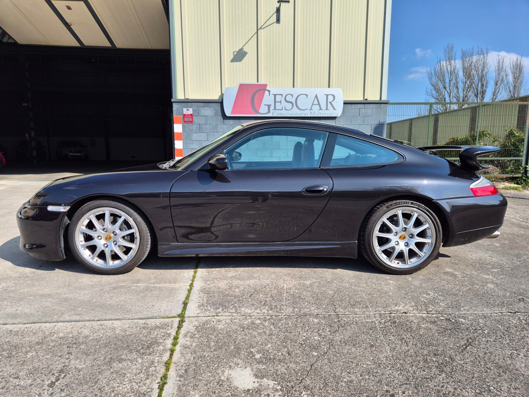 PORSCHE 911 911 CARRERA 