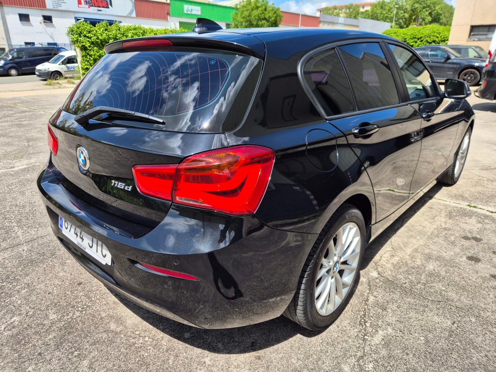 BMW Serie 1 116d 5 PUERTAS 116cv 