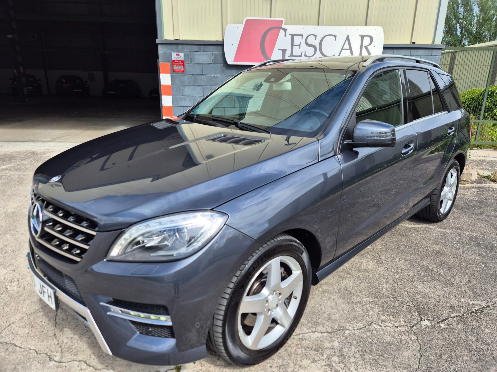 MERCEDES-BENZ ML ML 350 4MATIC 258cv AMG