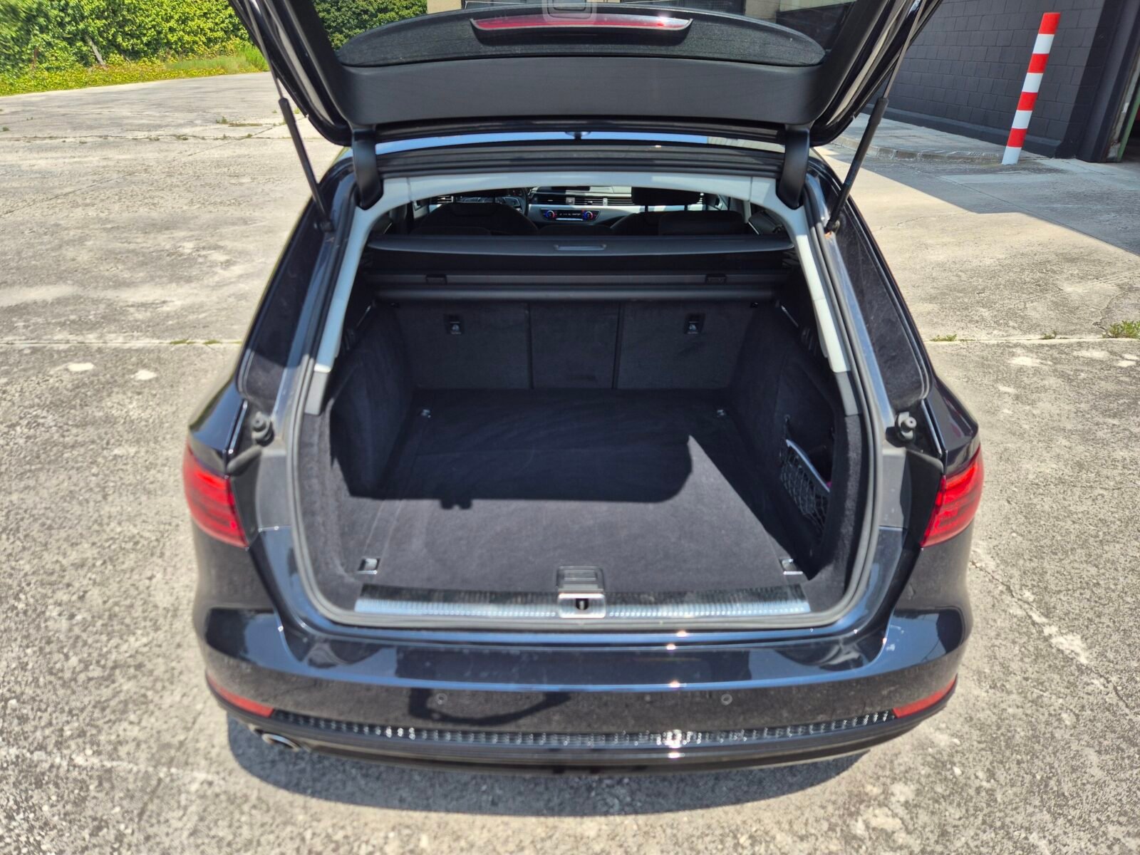 AUDI A4 AVANT S LINE BLACK LINE 2.0tdi 