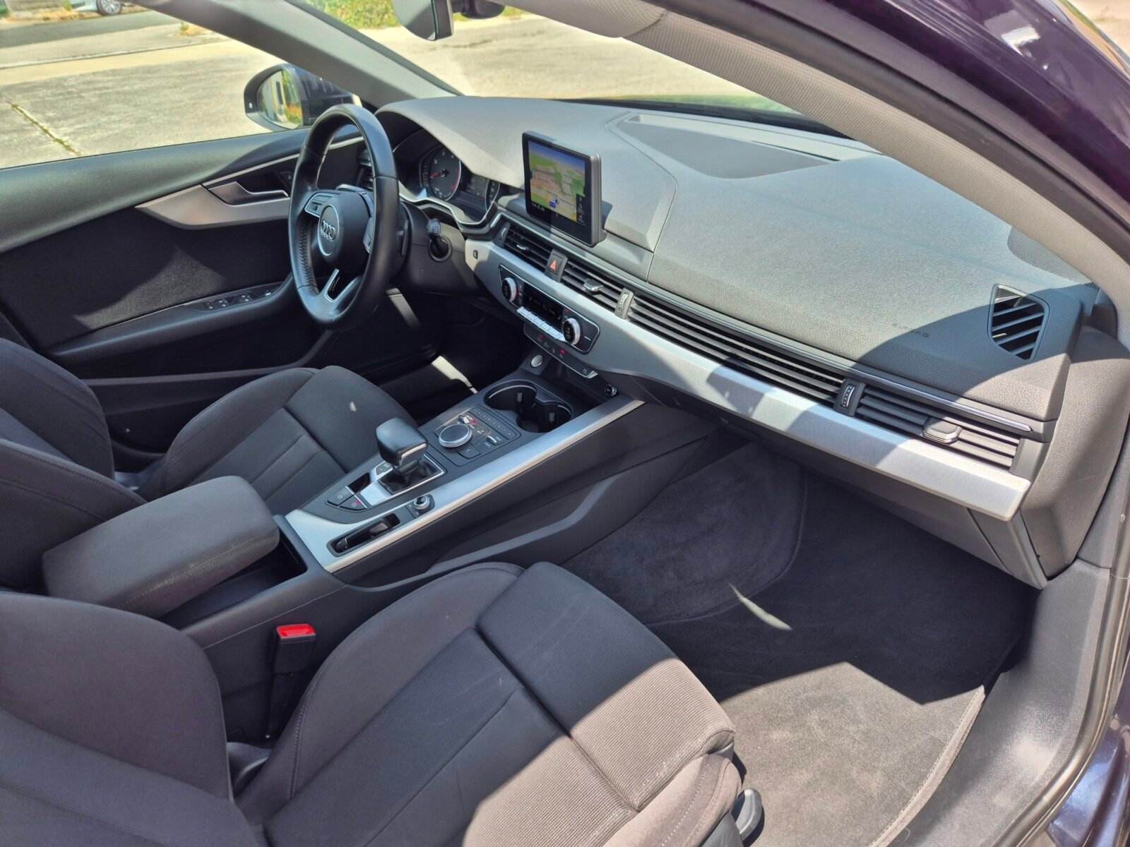 AUDI A4 AVANT S LINE BLACK LINE 2.0tdi 