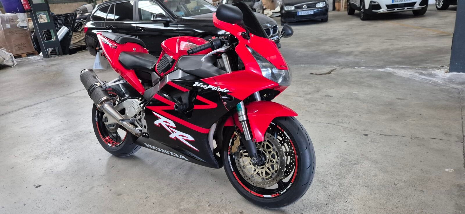 HONDA CBR 900RR 954