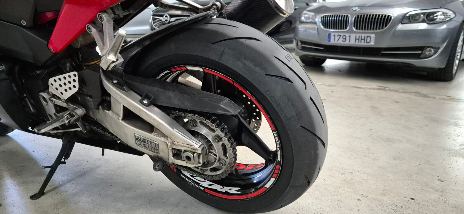 HONDA CBR 900RR 954