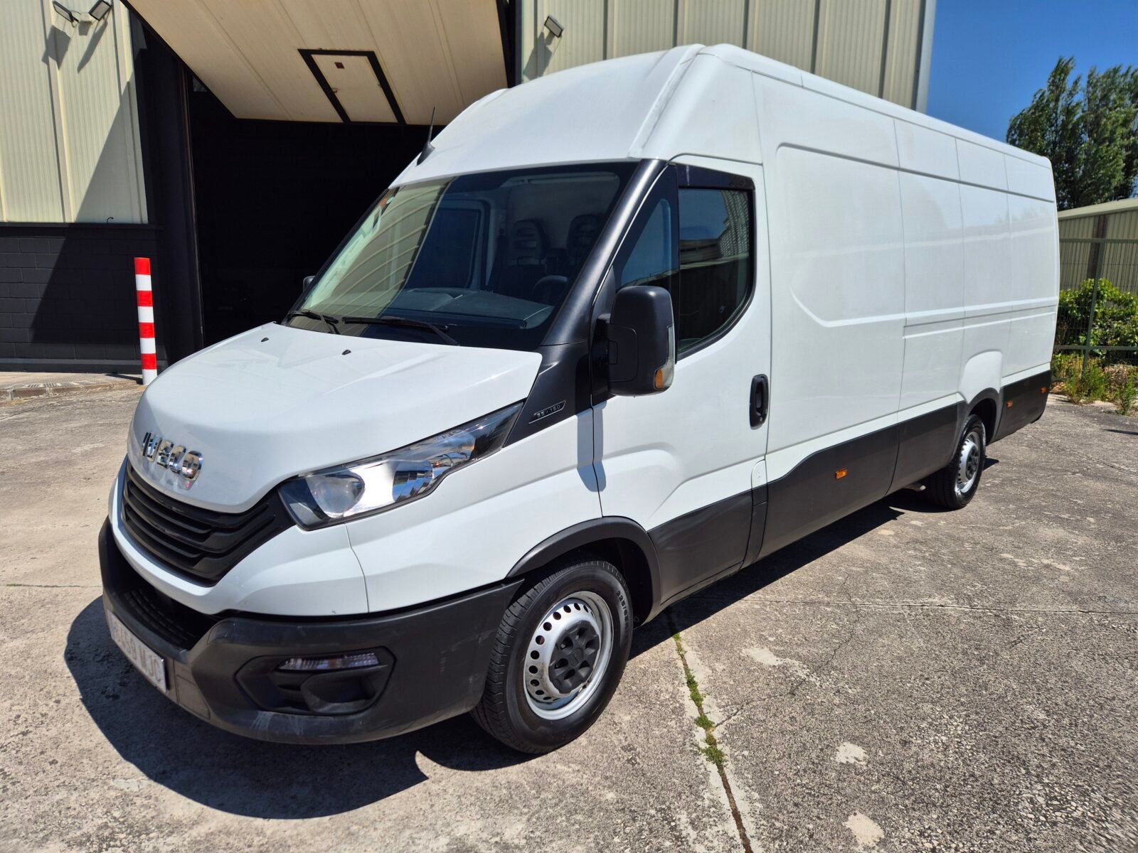 IVECO DAILY 2.3td 156cv H2 L4 