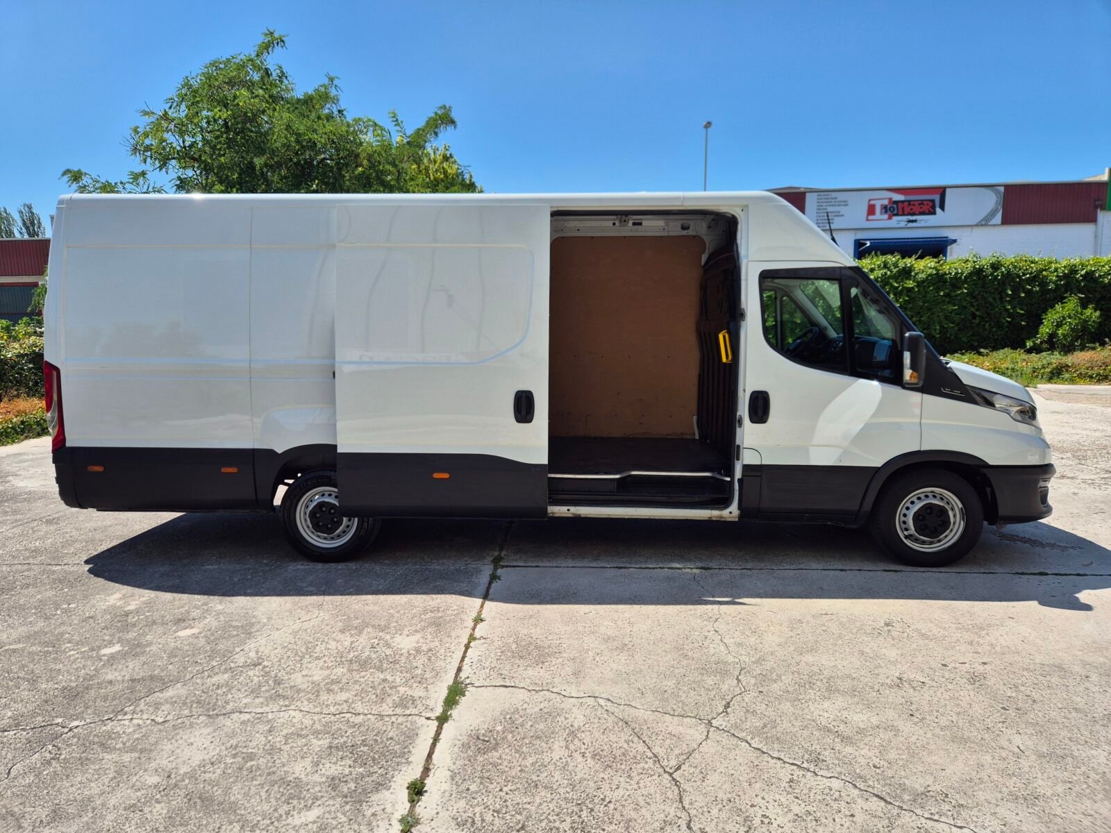 IVECO DAILY 2.3td 156cv H2 L4 