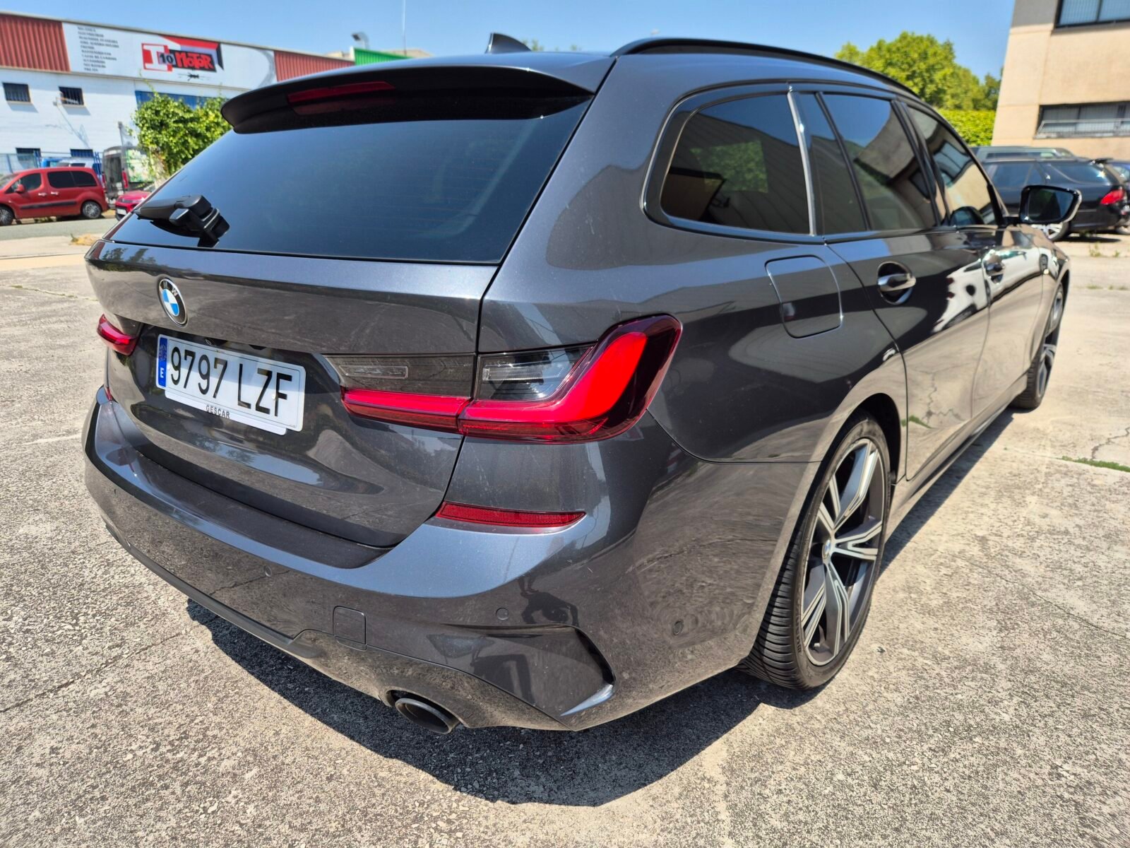 BMW Serie 3 330d HIBRIDO XDRIVE PACK M 