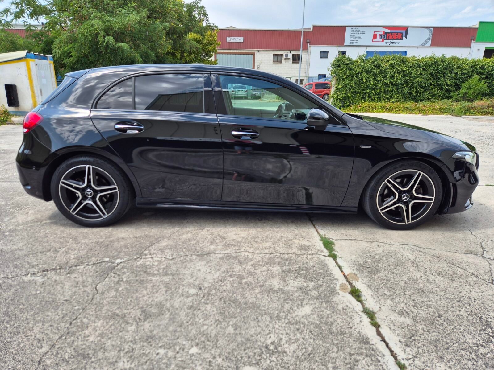 MERCEDES-BENZ CLASE A A 200D 150cv AMG 