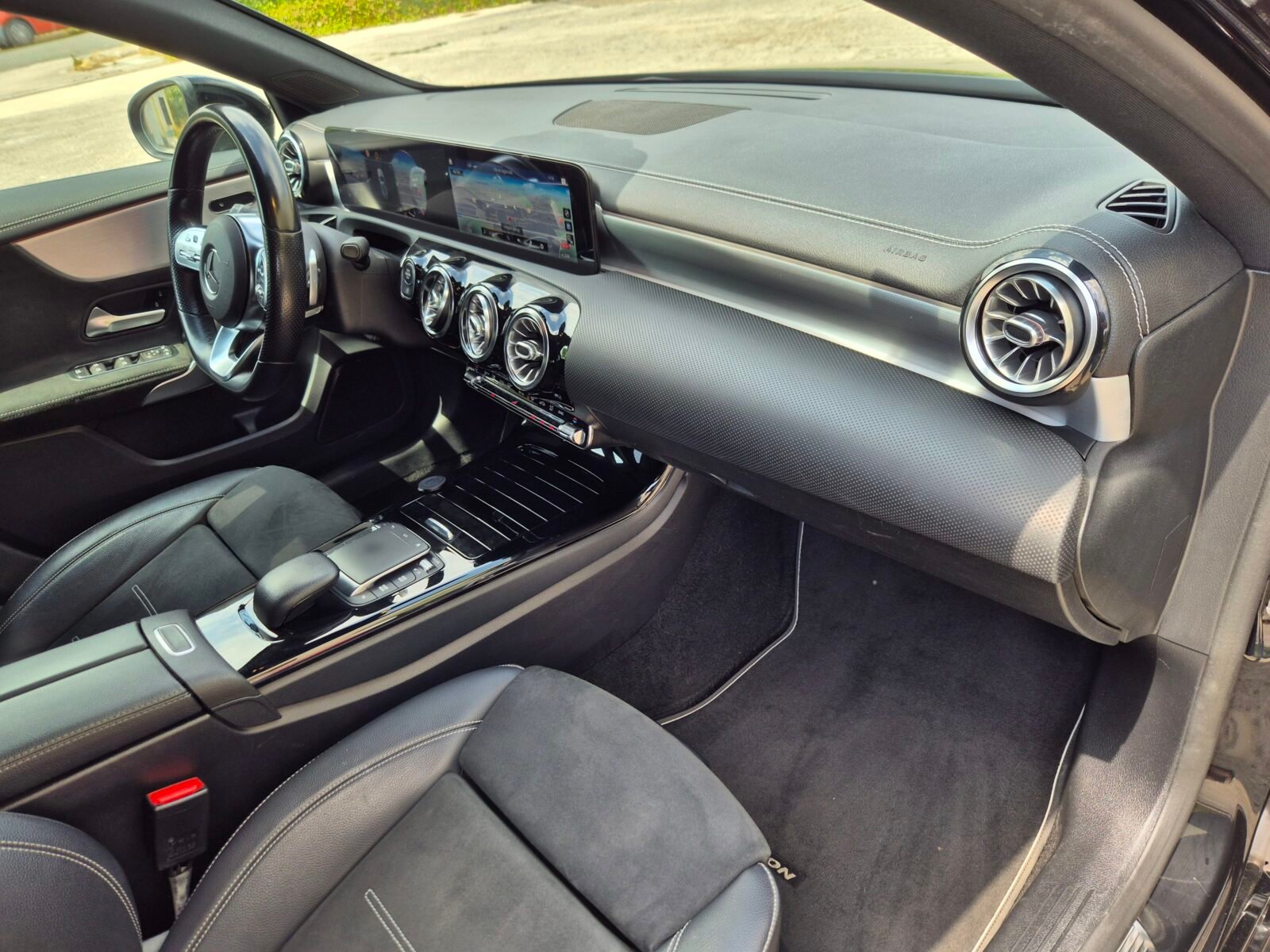MERCEDES-BENZ CLASE A A 200D 150cv AMG 