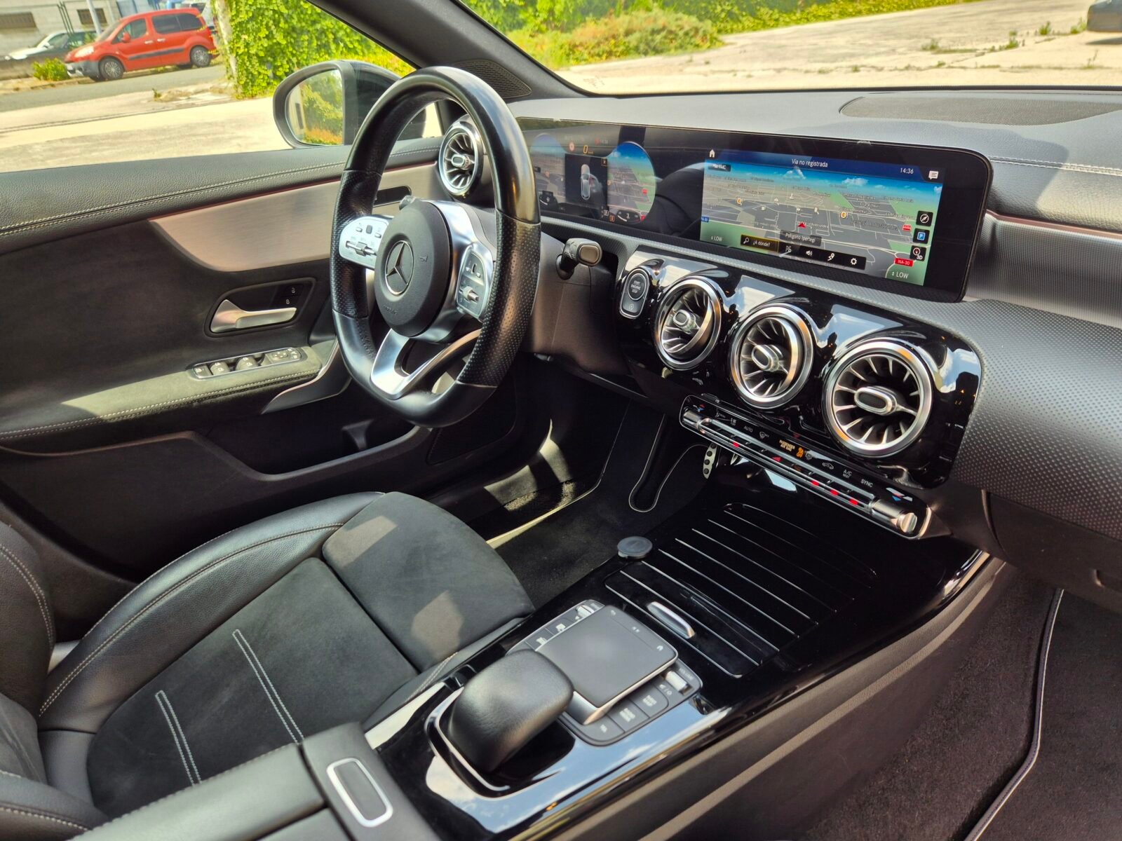 MERCEDES-BENZ CLASE A A 200D 150cv AMG 