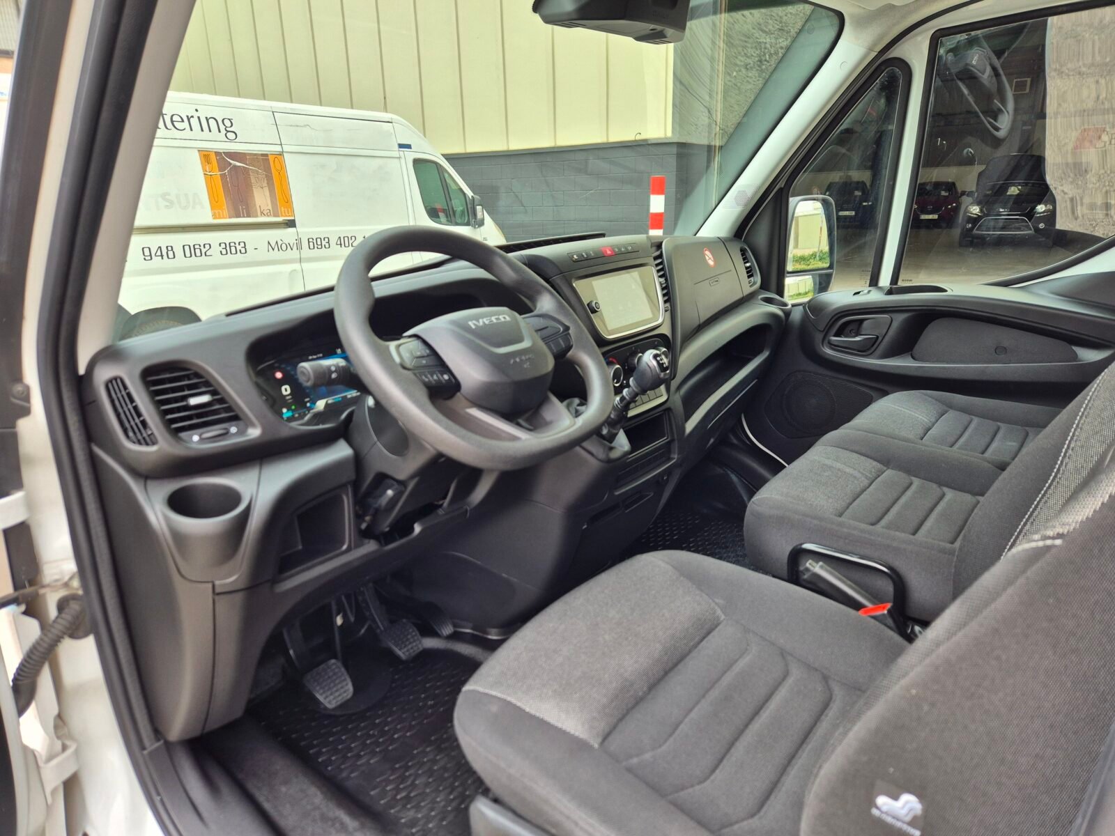 IVECO DAILY 35s 16v L2 H2 156cv 