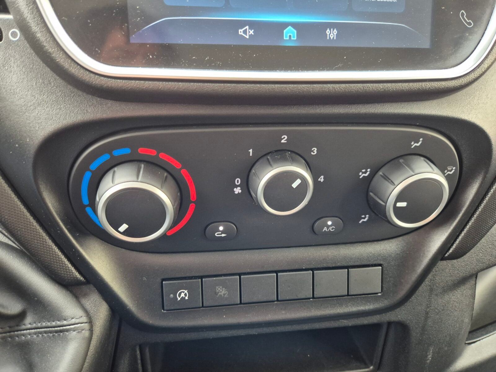 IVECO DAILY 35s 16v L2 H2 156cv 