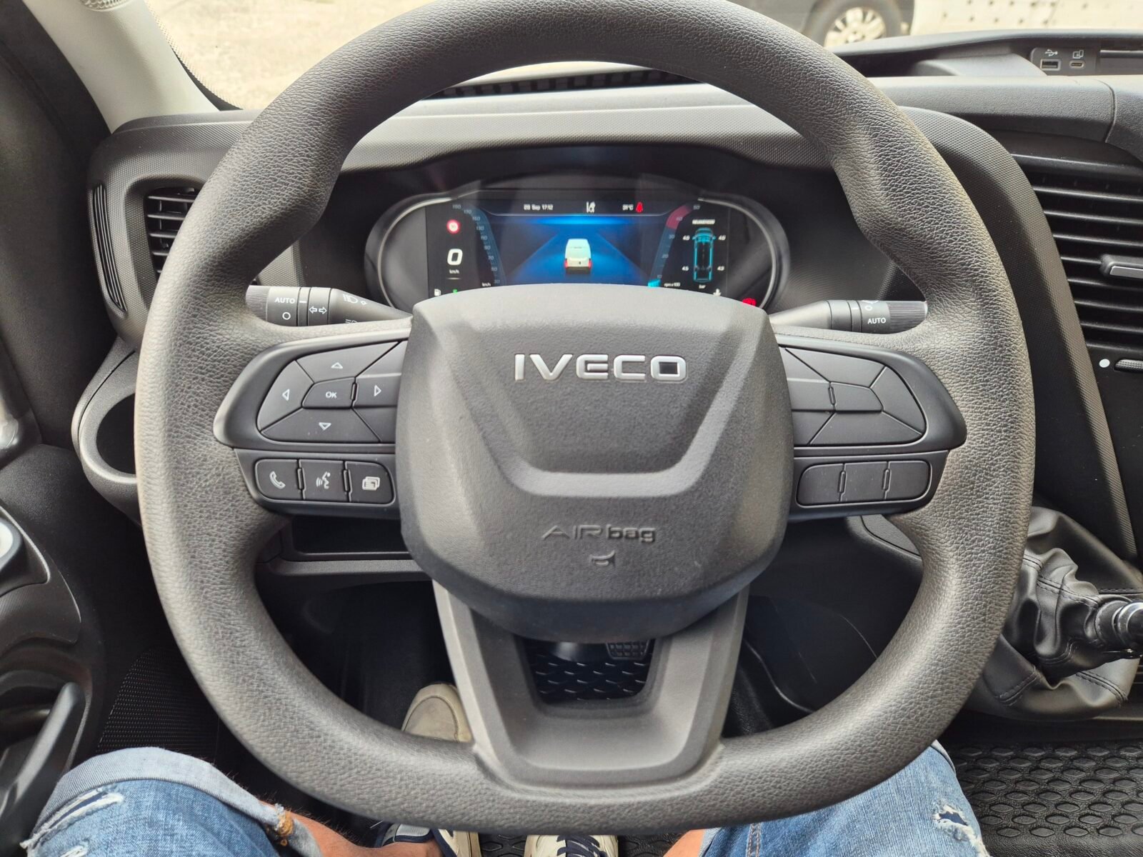IVECO DAILY 35s 16v L2 H2 156cv 
