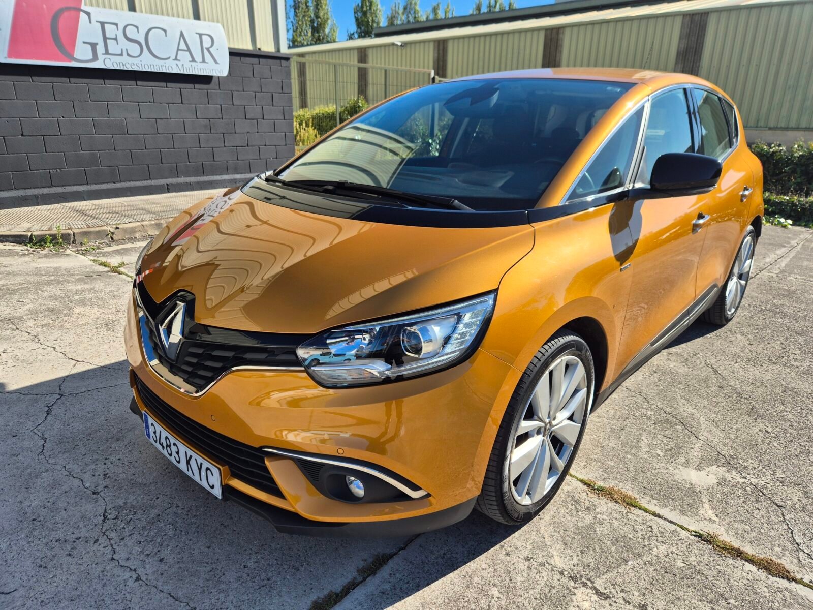 RENAULT SCENIC 1.4i 140cv LIMITED 