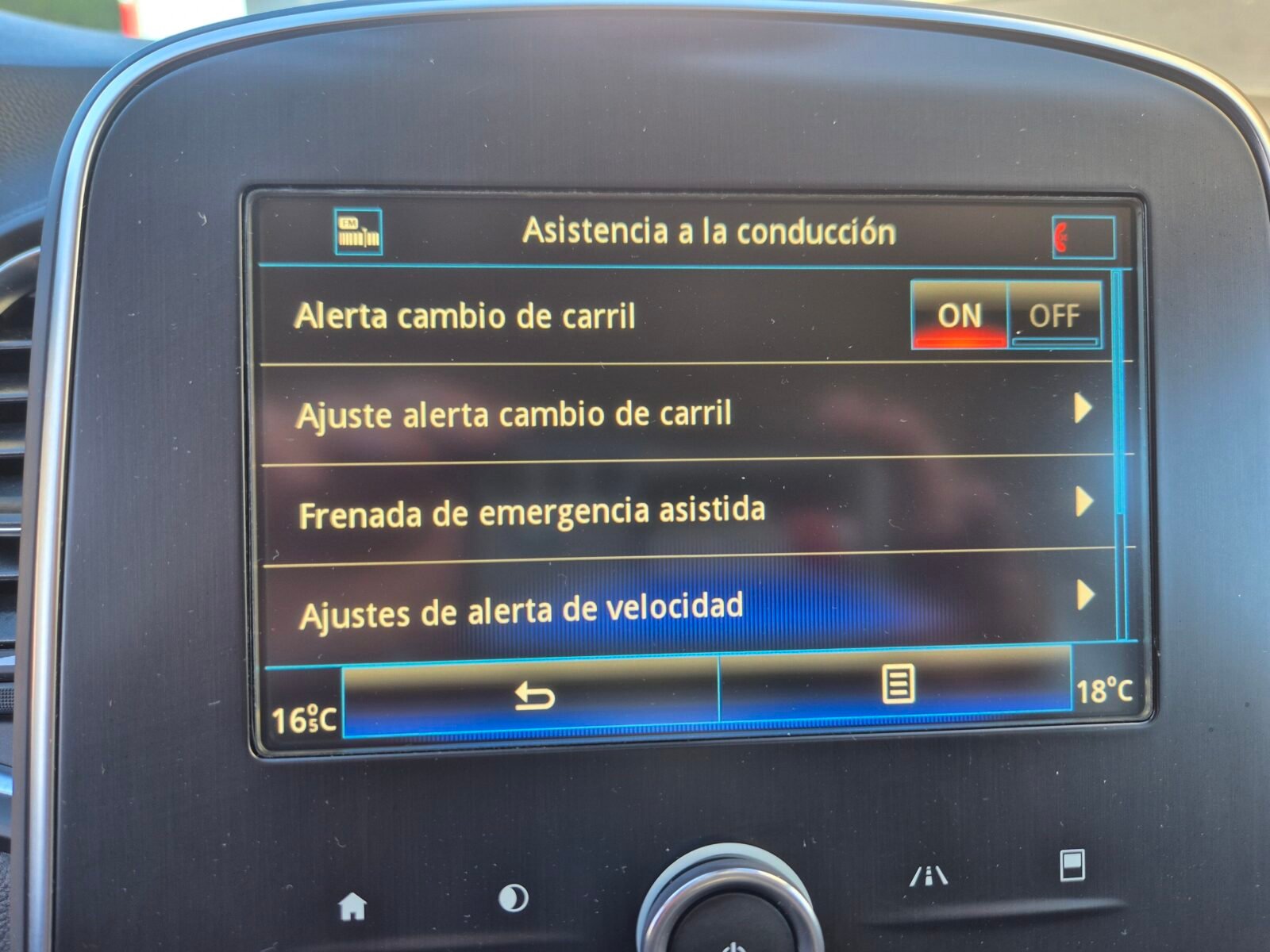 RENAULT SCENIC 1.4i 140cv LIMITED 