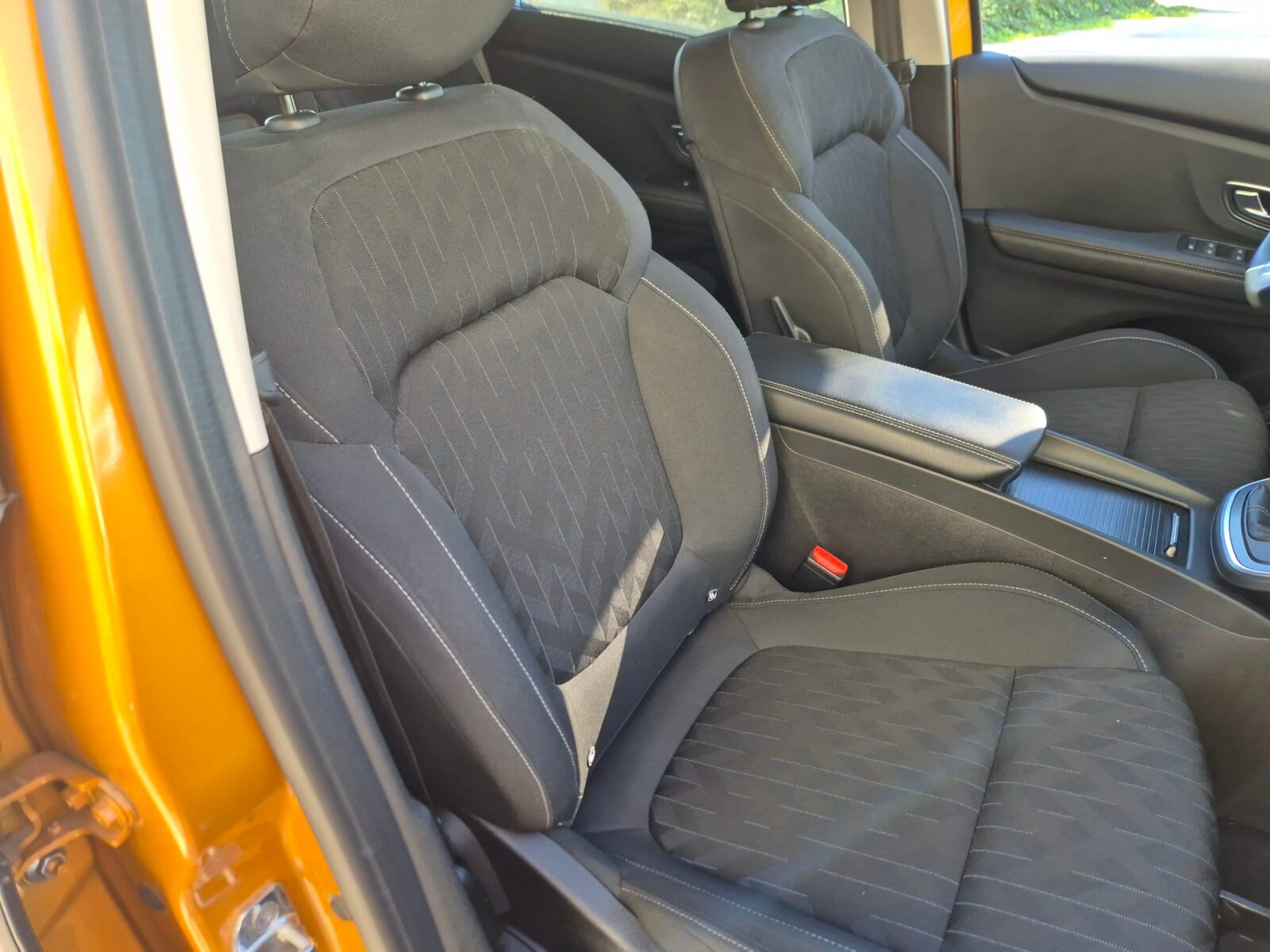 RENAULT SCENIC 1.4i 140cv LIMITED 